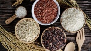 Hình 2: cách chọn gạo lứt